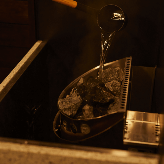 サウナストーブ